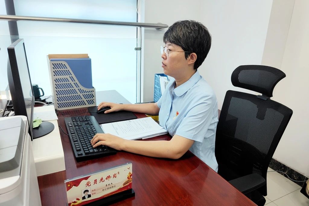 1723425948940823.jpg 1723425948940823.jpg